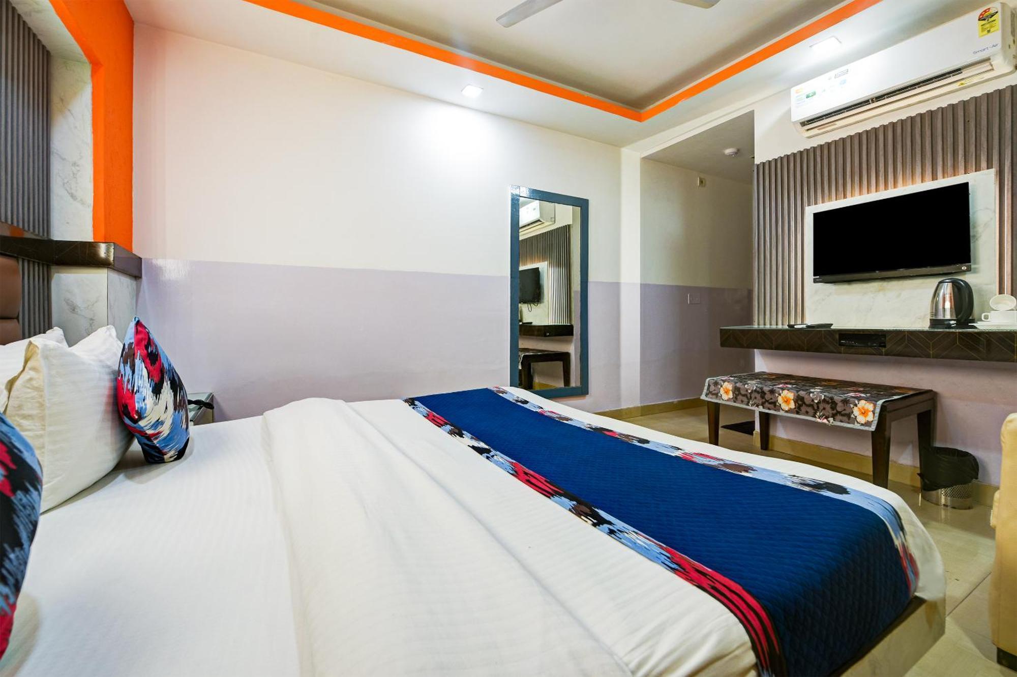 Hotel Shri Vinayak In City Centre At New Delhi Railway Station-By Rcg Hotels Екстер'єр фото