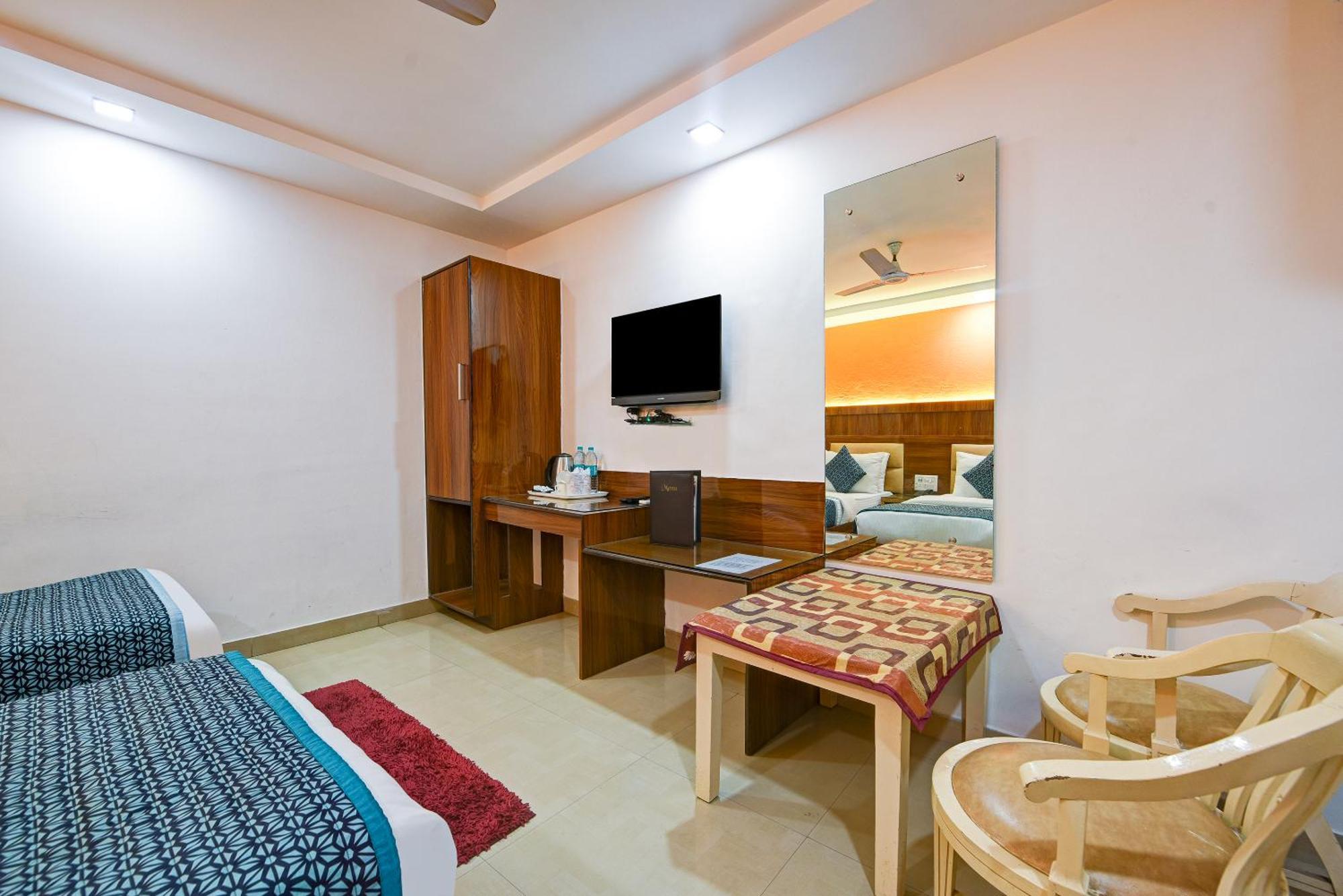 Hotel Shri Vinayak In City Centre At New Delhi Railway Station-By Rcg Hotels Екстер'єр фото
