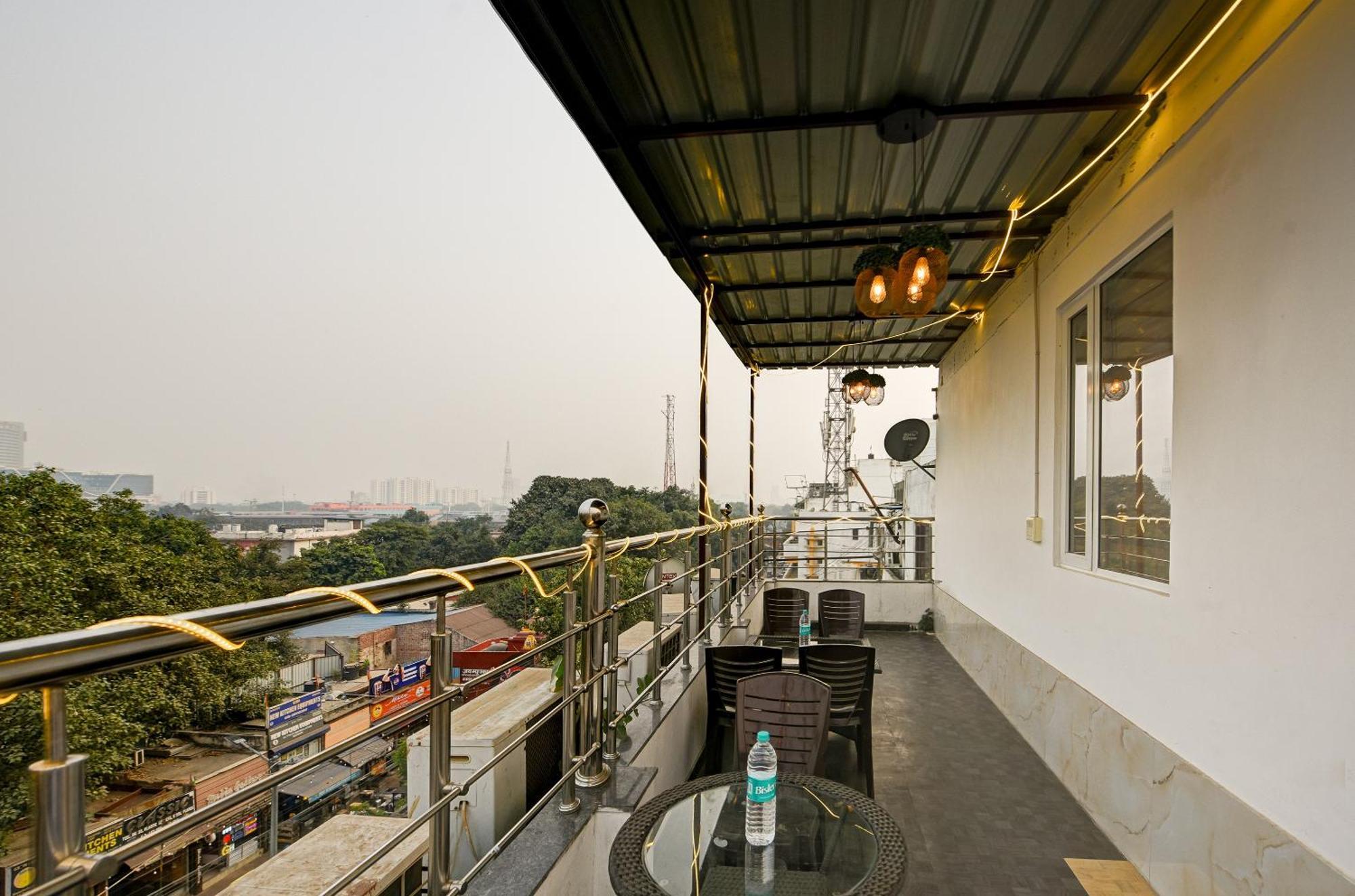 Hotel Shri Vinayak In City Centre At New Delhi Railway Station-By Rcg Hotels Екстер'єр фото