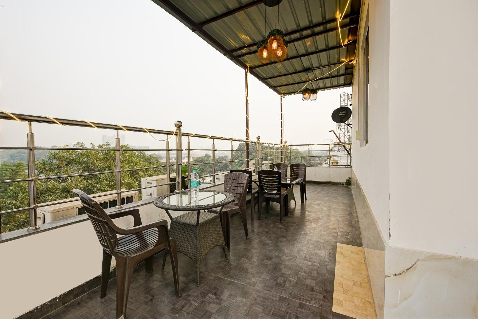 Hotel Shri Vinayak In City Centre At New Delhi Railway Station-By Rcg Hotels Екстер'єр фото