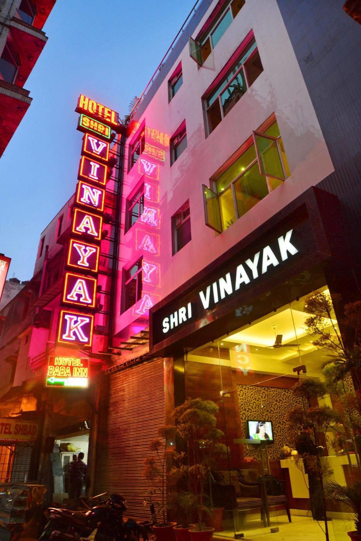 Hotel Shri Vinayak In City Centre At New Delhi Railway Station-By Rcg Hotels Екстер'єр фото
